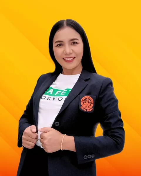 นางสาวชมพูนุท  หวังแลกลาง
